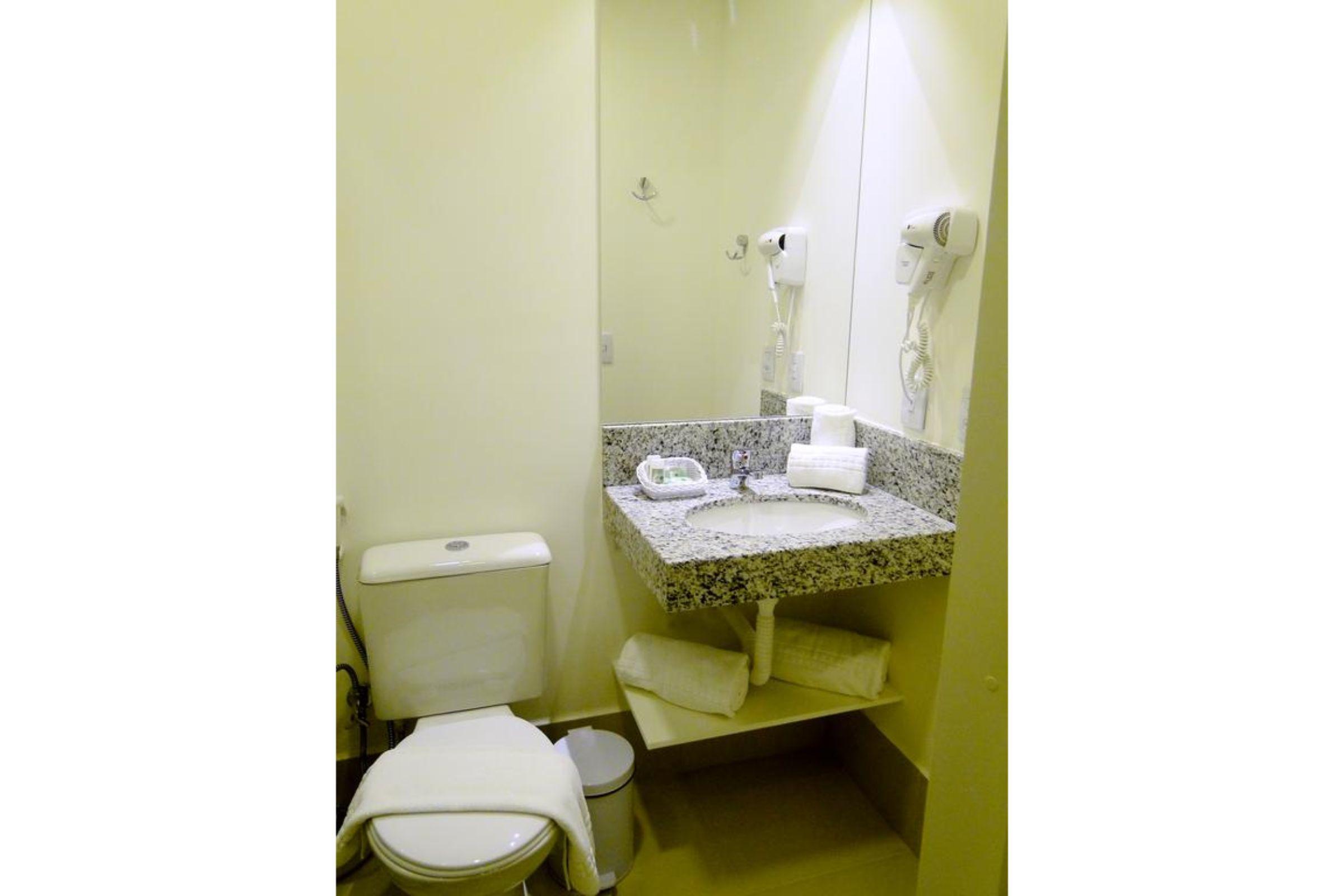 Easy Hotel Cachoeiro De Itapemirim By Atlantica Ngoại thất bức ảnh